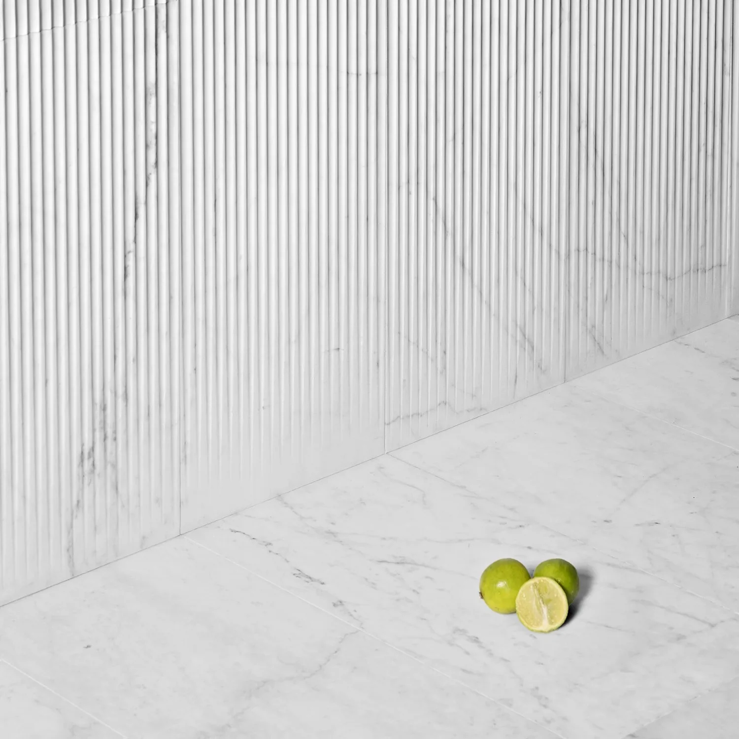 LUCE DI CARRARA | COLUMN FADE | $1,217.10 - $1,869.12 - Image 1