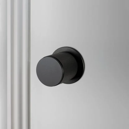 BUSTER + PUNCH | PASSAGE DOOR KNOBS / CROSS 5.00-5.00