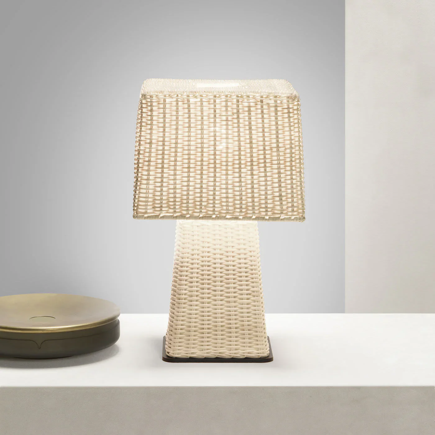 GIOBAGNARA | EOLIE TABLE LAMP | $1,295.00 - Image 3