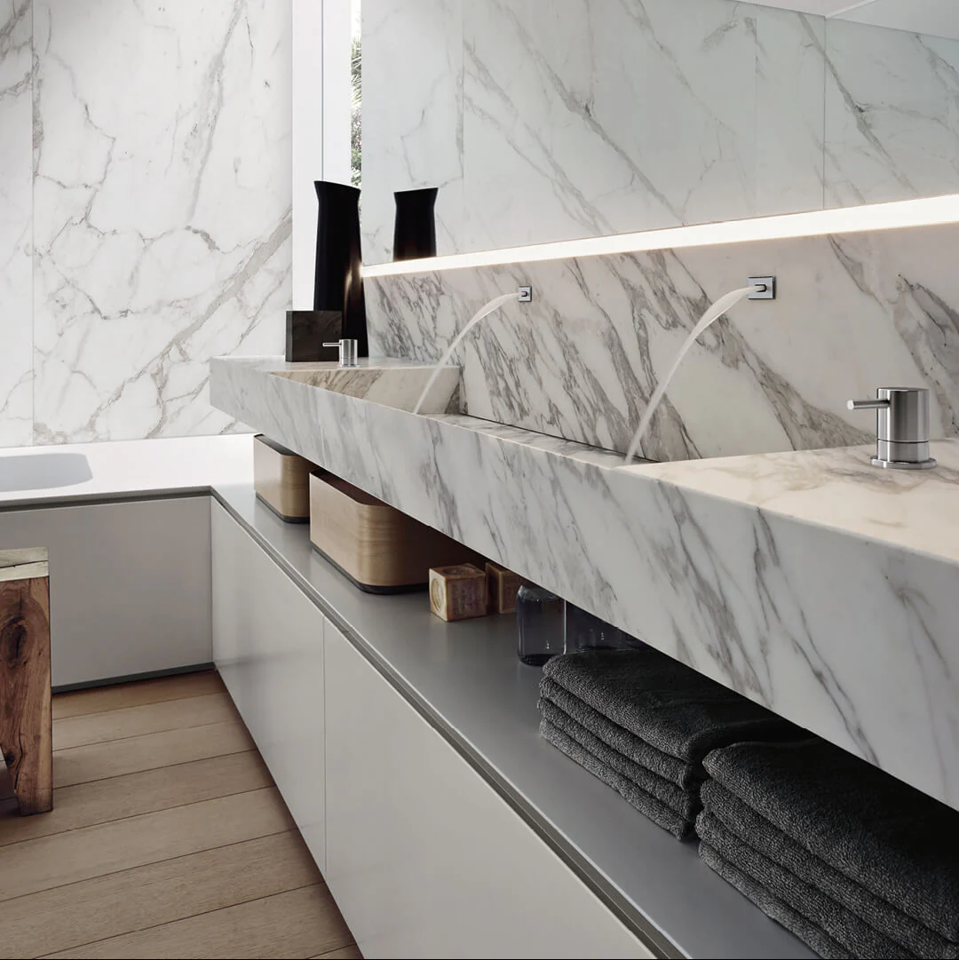 PURO 19.09 l washbasin & mirror by NOORTH - Image 1