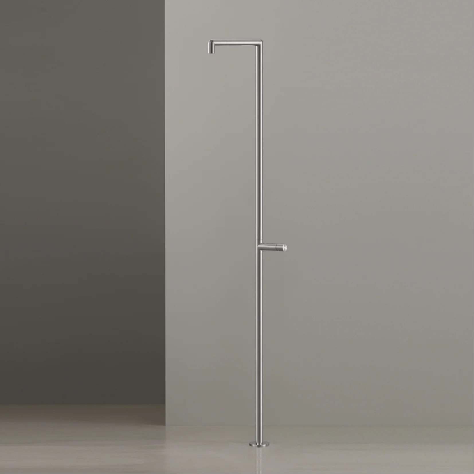 CAR160 | Free-standing outdoor shower | ,420.00 – ,010.00