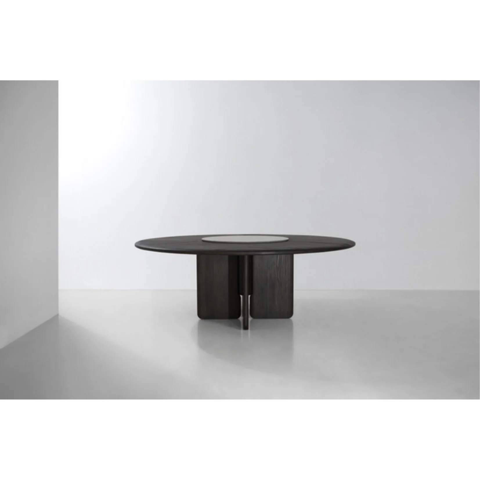 FAIFO ROUND DINING TABLE | ,098.00 – ,215.00