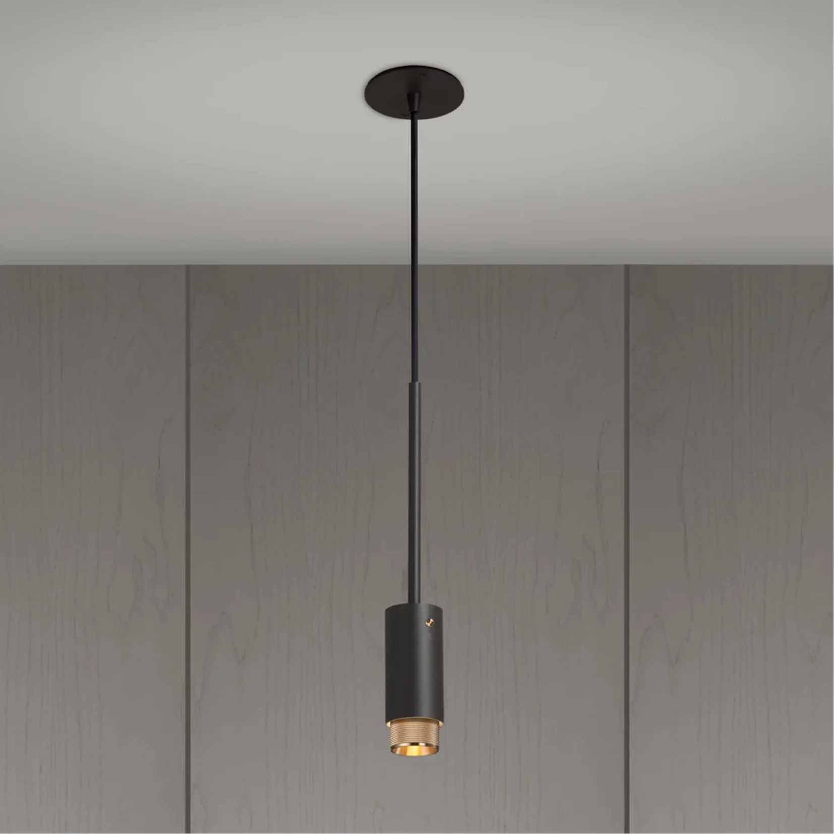 BUSTER AND PUNCH | EXHAUST PENDANT – CROSS – GRAPHITE | 8.00 – 8.00