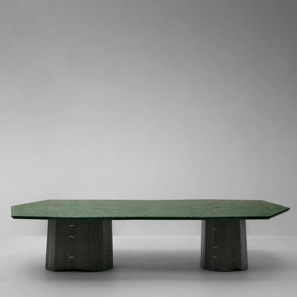 VAN ROSSUM | CAIRN DINING TABLE TWO | 7,474.00 – 5,631.00