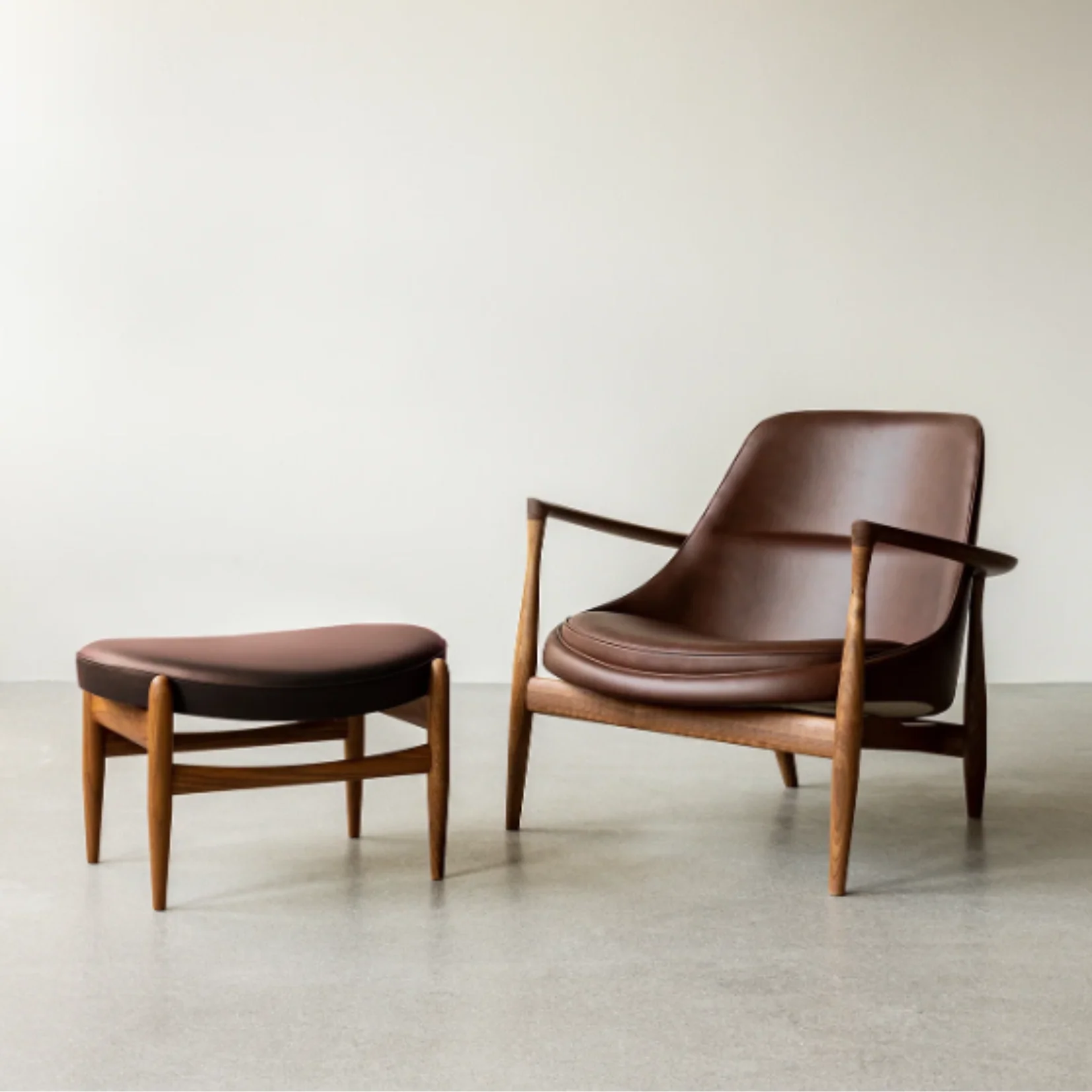ELIZABETH LOUNGE CHAIR  I $7,020.00- $8,030.00 - Image 2