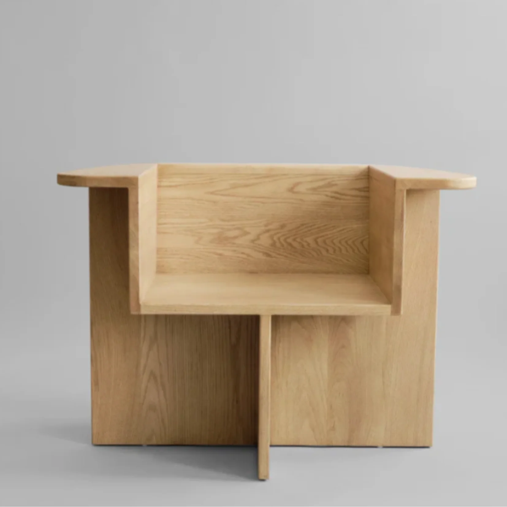 BRUTUS LOUNGE CHAIR  NATURAL OAK I $ 2,095.00