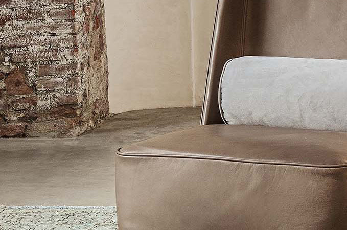 430 OPERA | Armchair $7,800.00 - Image 3