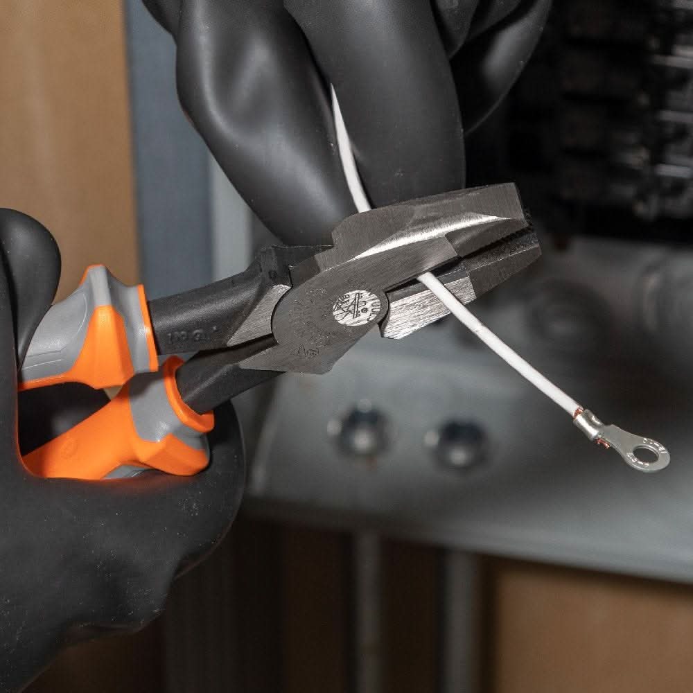 Klein Tools 2139NERINS Insulated Pliers, Side Cutters, 9-Inch - Image 2