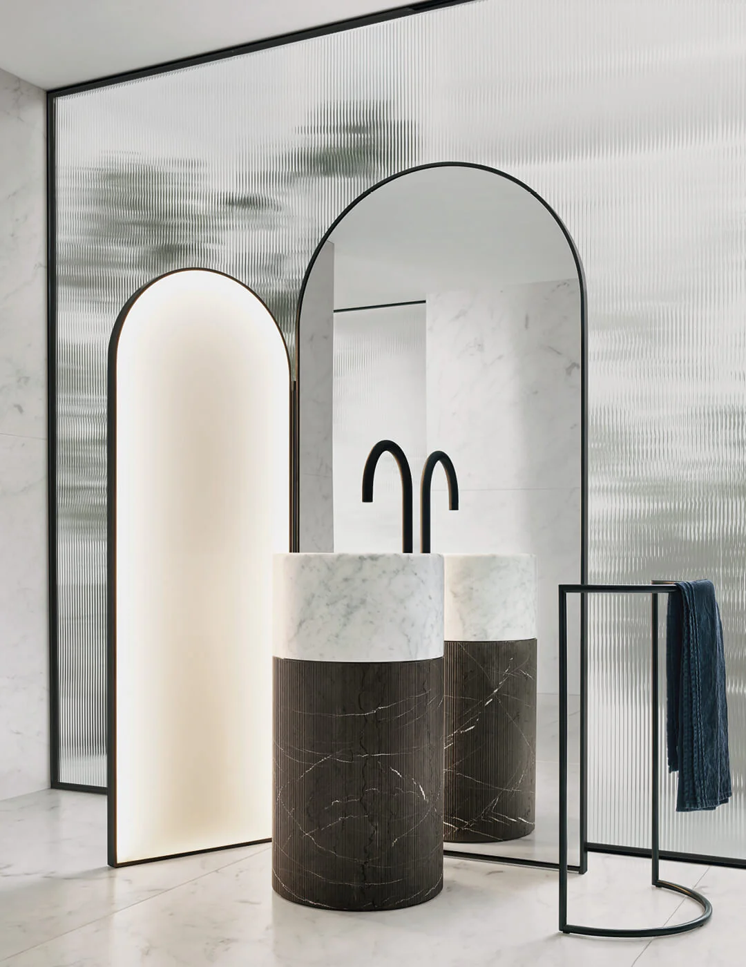 ROMA 23.02 l washbasin & mirror by NOORTH - Image 1