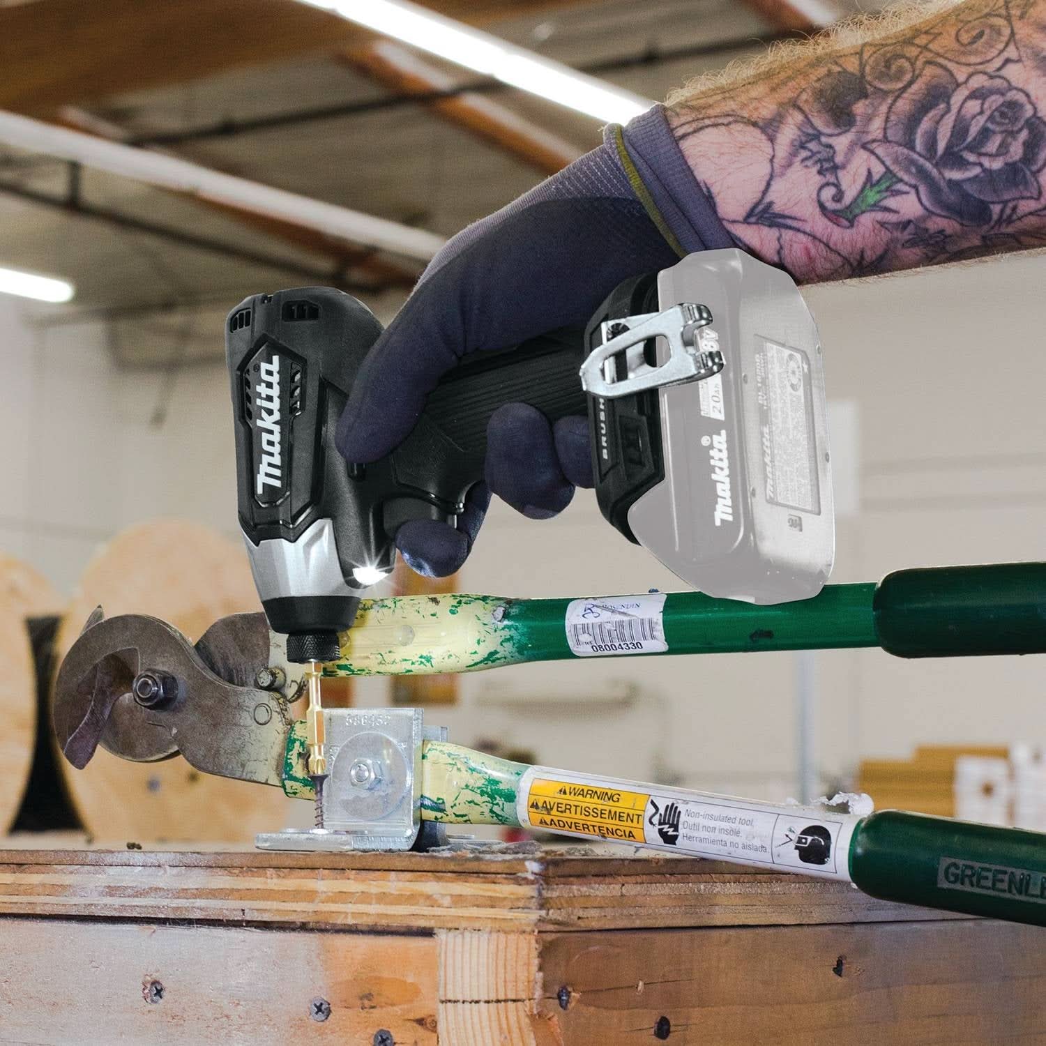 Makita XDT15ZB 18V LXT Sub-Compact Brushless Cordless Impact Driver, Tool Only (PROMO) - Image 3