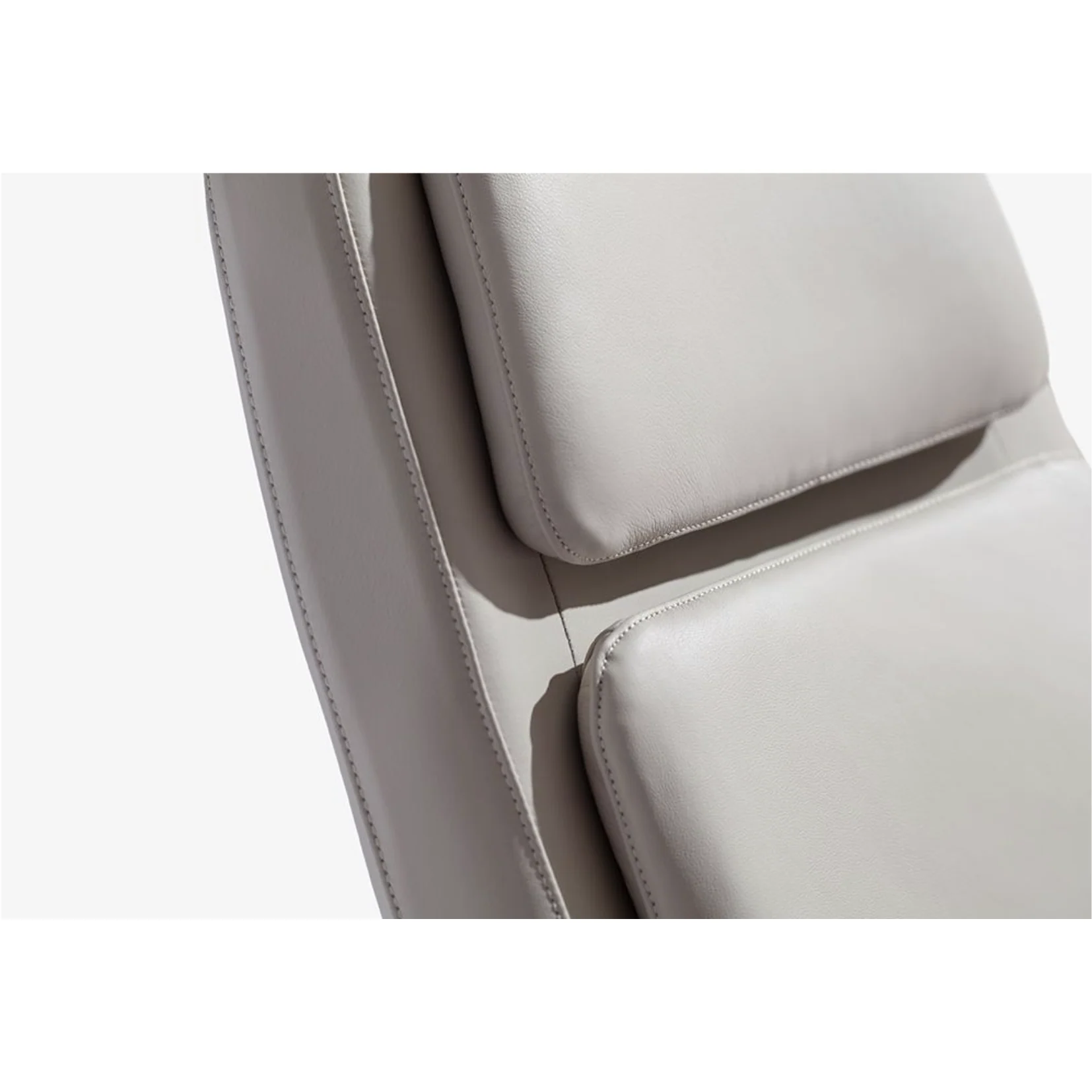 CARPANESE | ROYAL ARMCHAIR - $7,650.00 - Image 3