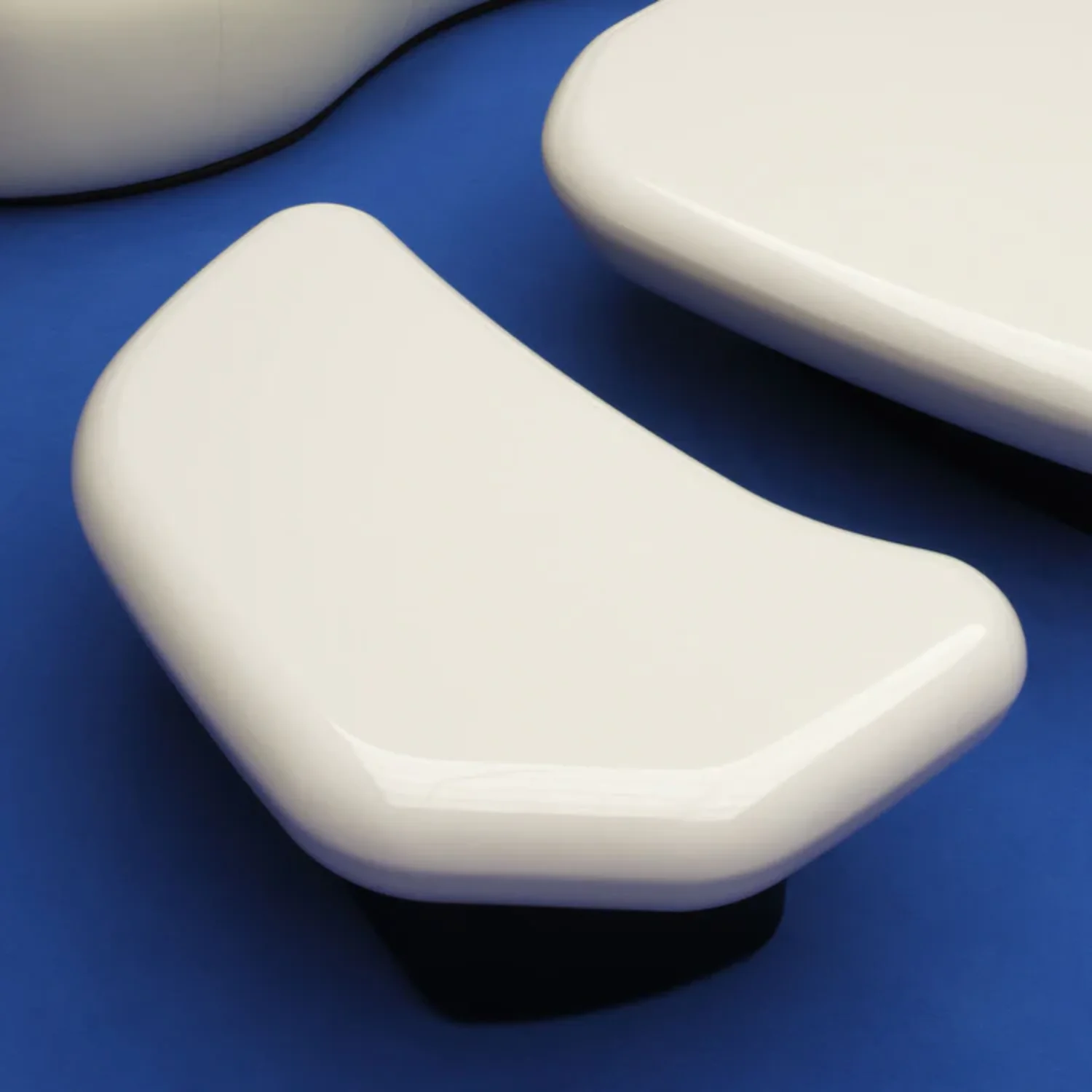 SECOLO | SET OF 2 KAWA COFFEE TABLES | $17,085 - Image 2