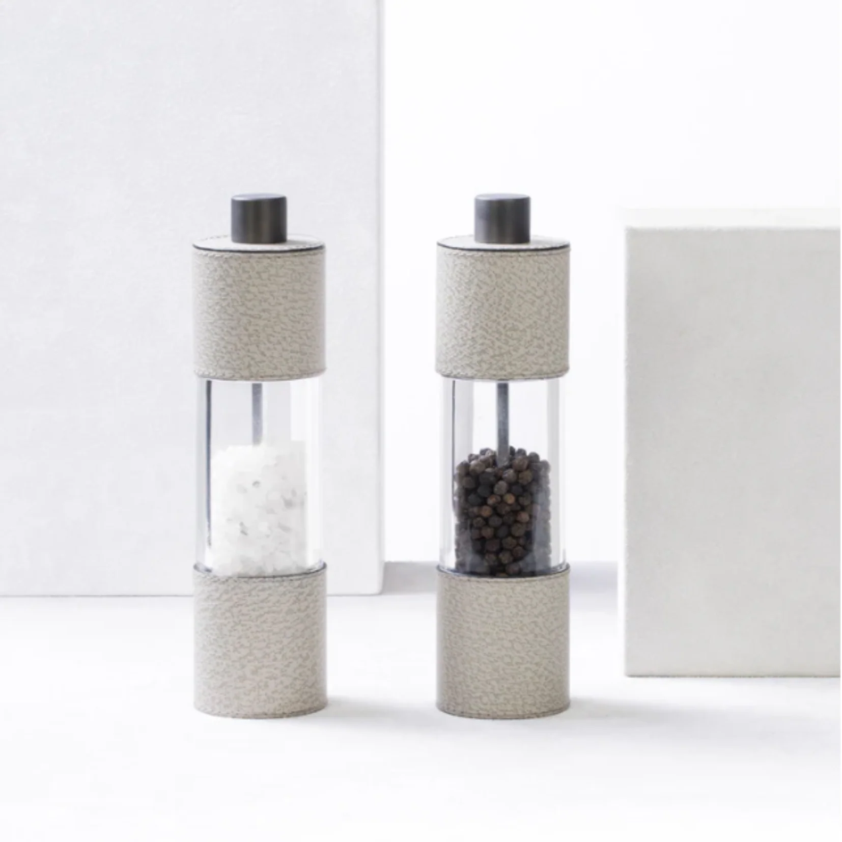 GIOBAGNARA | OTELLO SALT & PEPPER TALL MILLS | $ 565.00 - Image 2