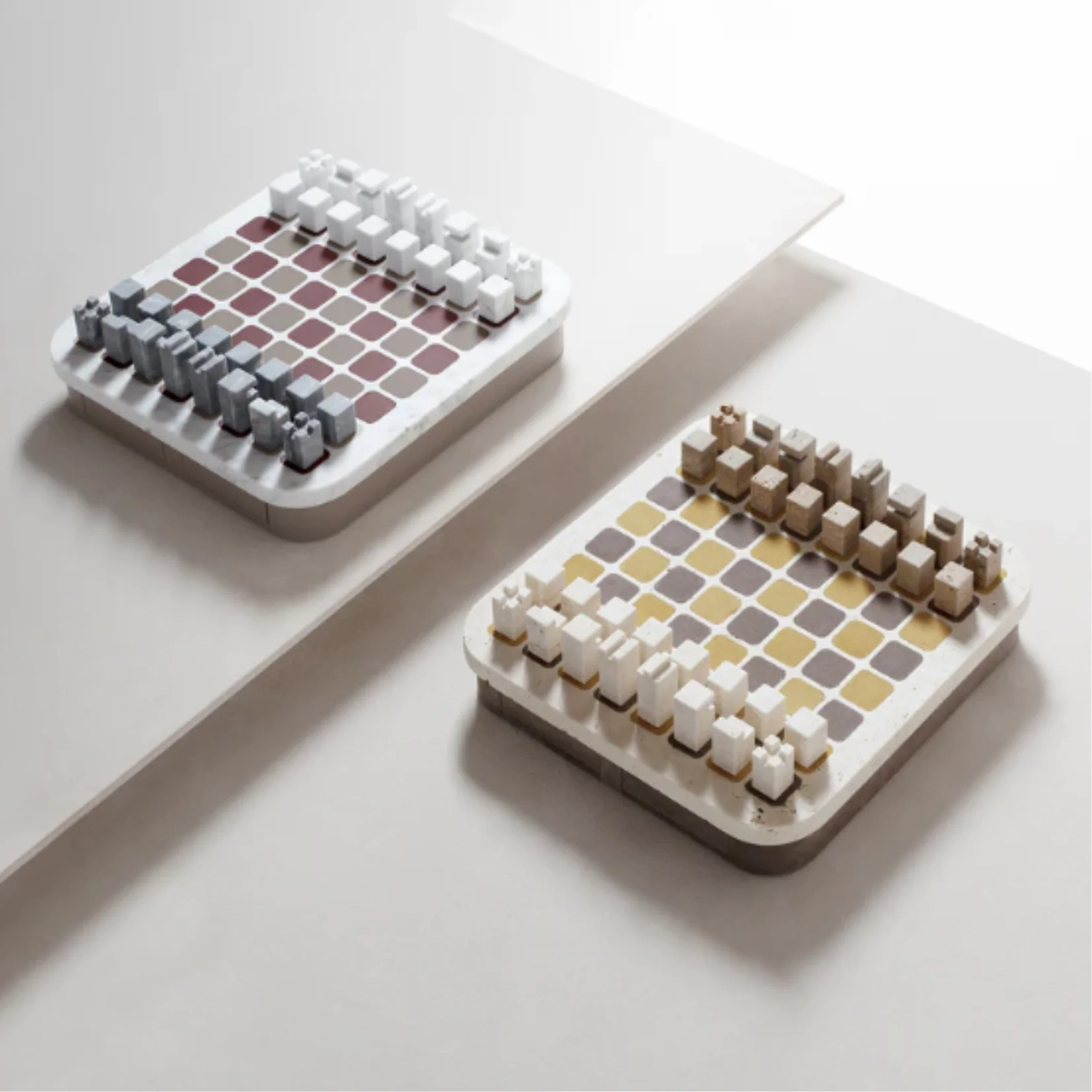 GIOBAGNARA | DELOS MARBLE CHESS SET | $ 2,835.00 - Image 3