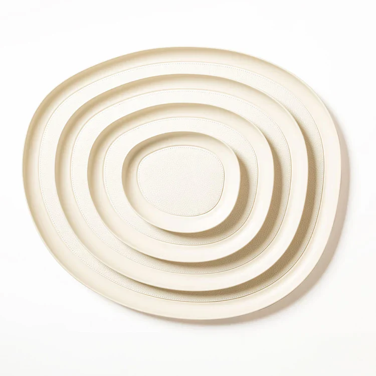GIOBAGNARA | MARIS MEDIUM ROUND WHITE TRAY BY KELLY WEARSTLER | $515.00 - Image 3