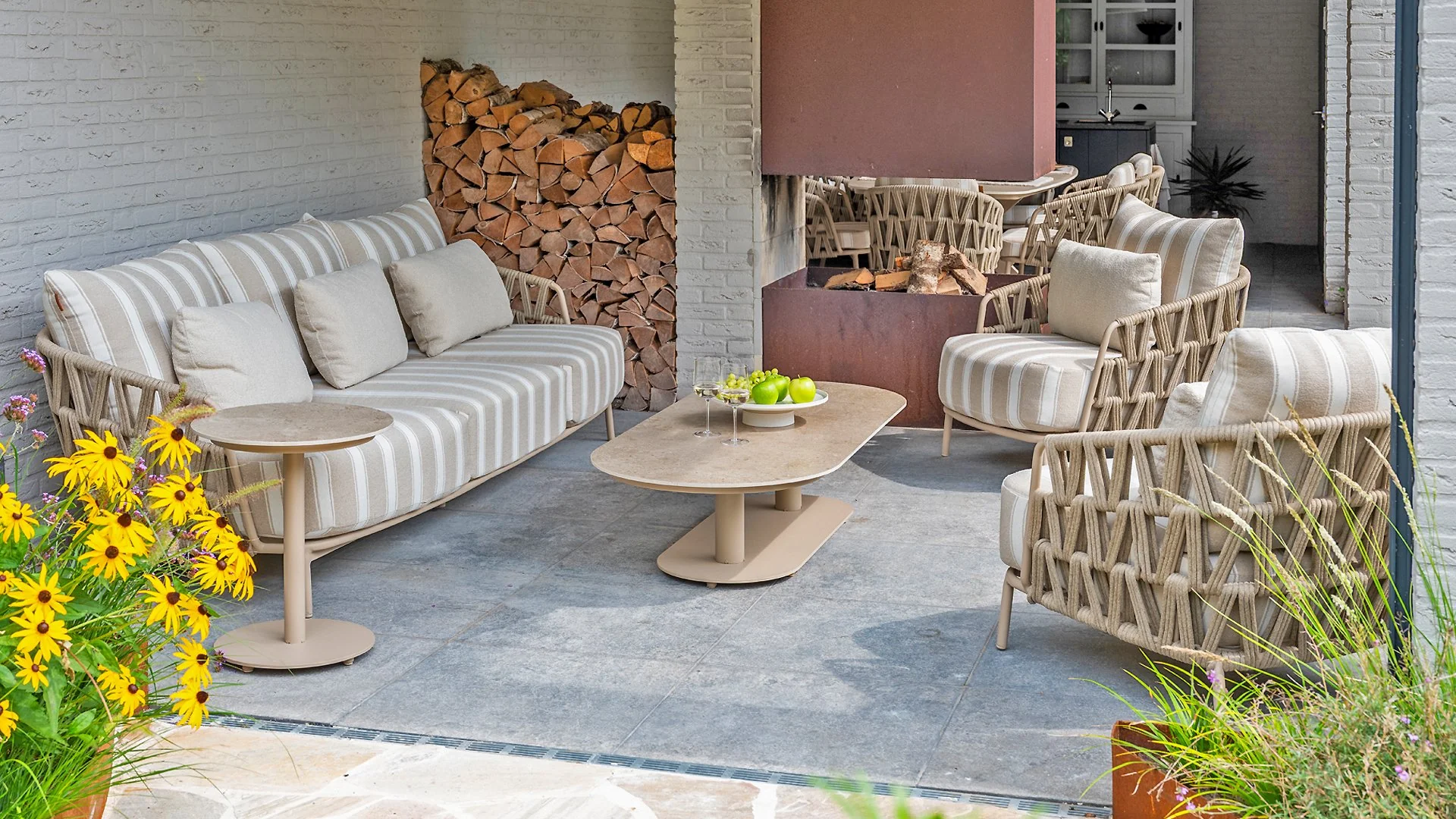 4 SEASONS OUTDOOR | BEVERLY 3-SEATER BENCH | $6,010.00 - Image 3
