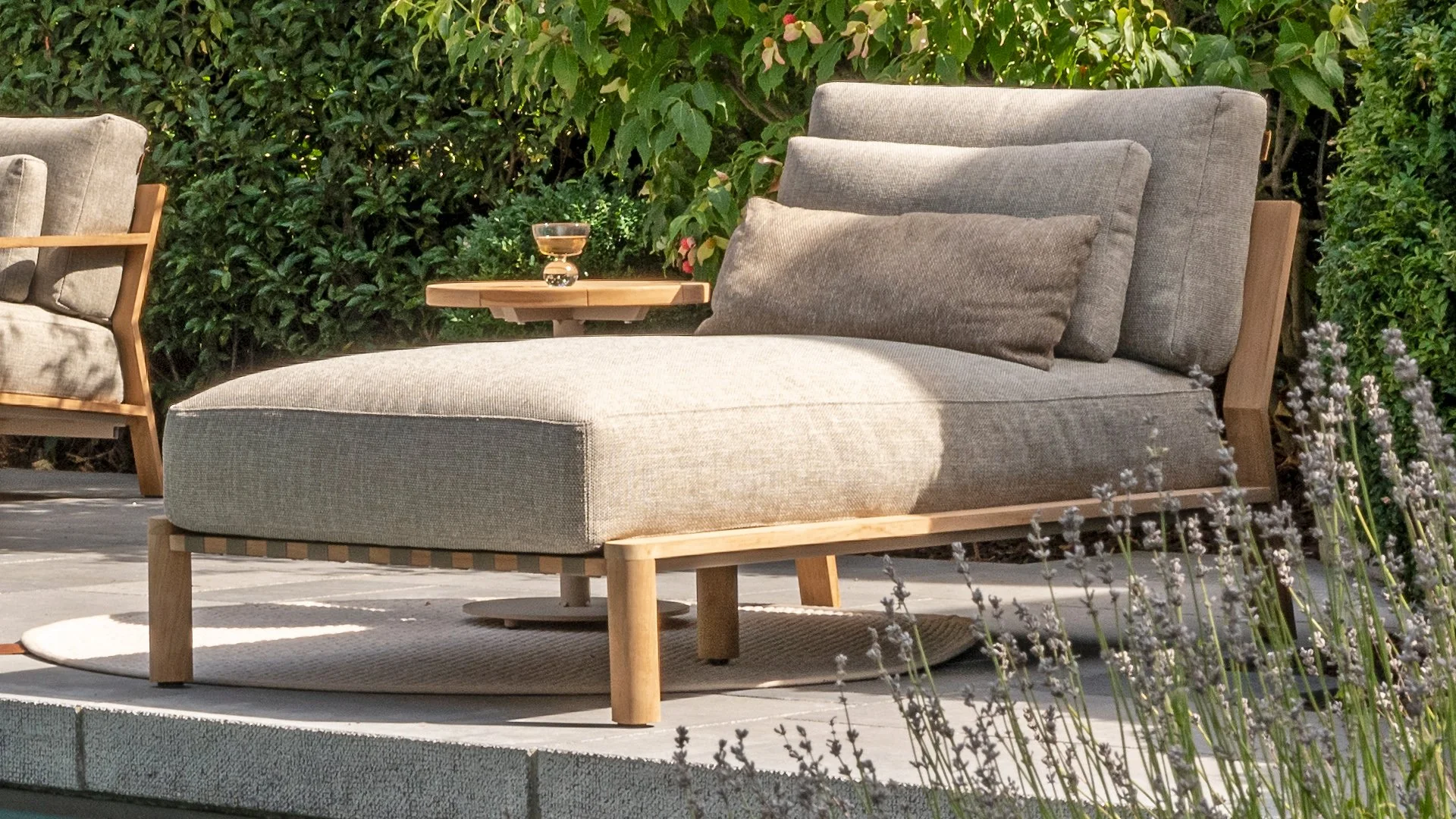 4 SEASONS OUTDOOR | LUCAS DAYBED | $3,946.00 - Image 2