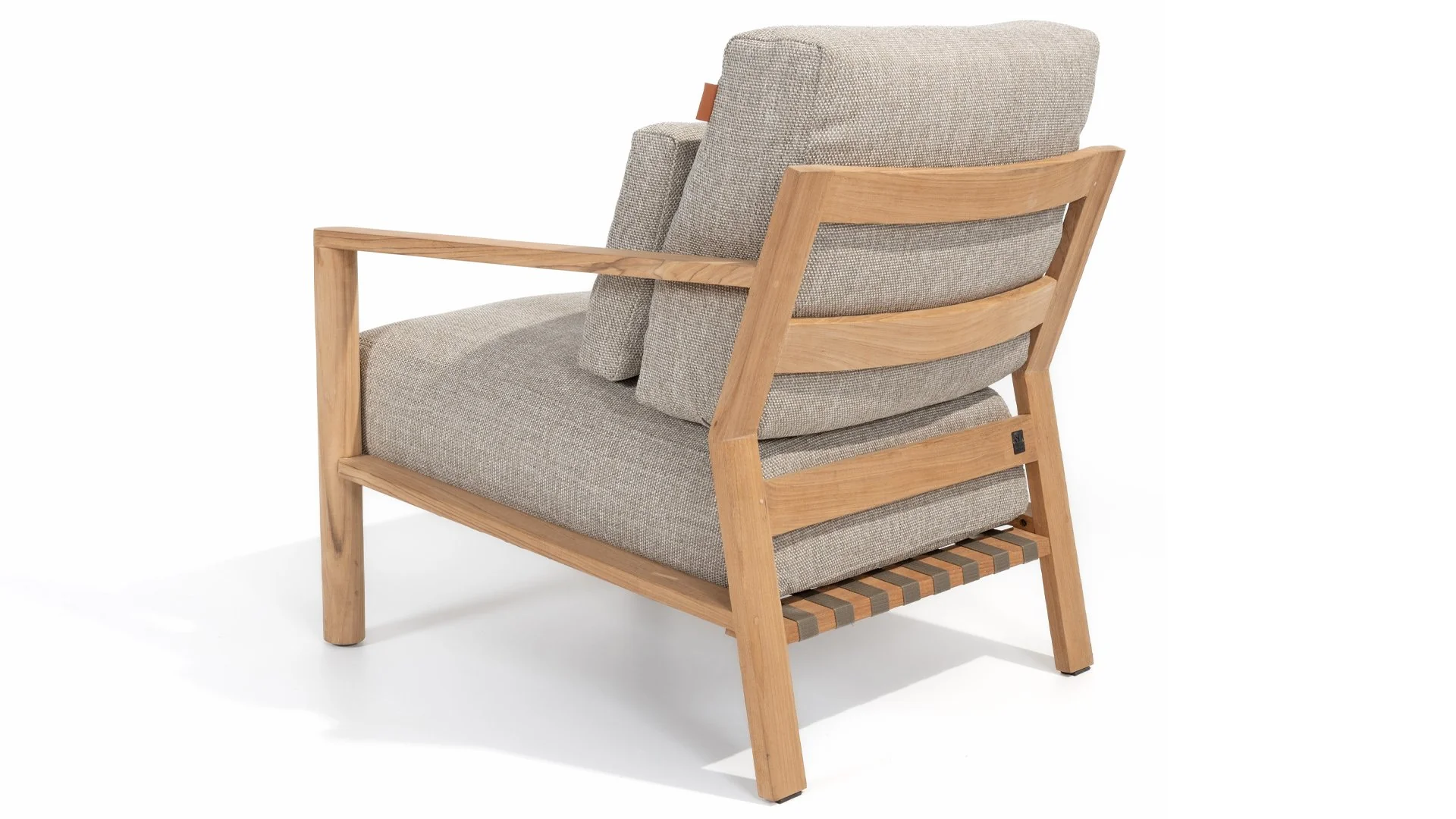 4 SEASONS OUTDOOR | LUCAS LIVING CHAIR | $2,531.00 - Image 2