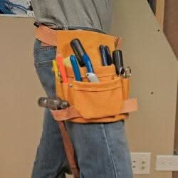 Klein Tools 42241 Tool Pouch, 6-Pockets for Nails, Screws and Tools - Image 2