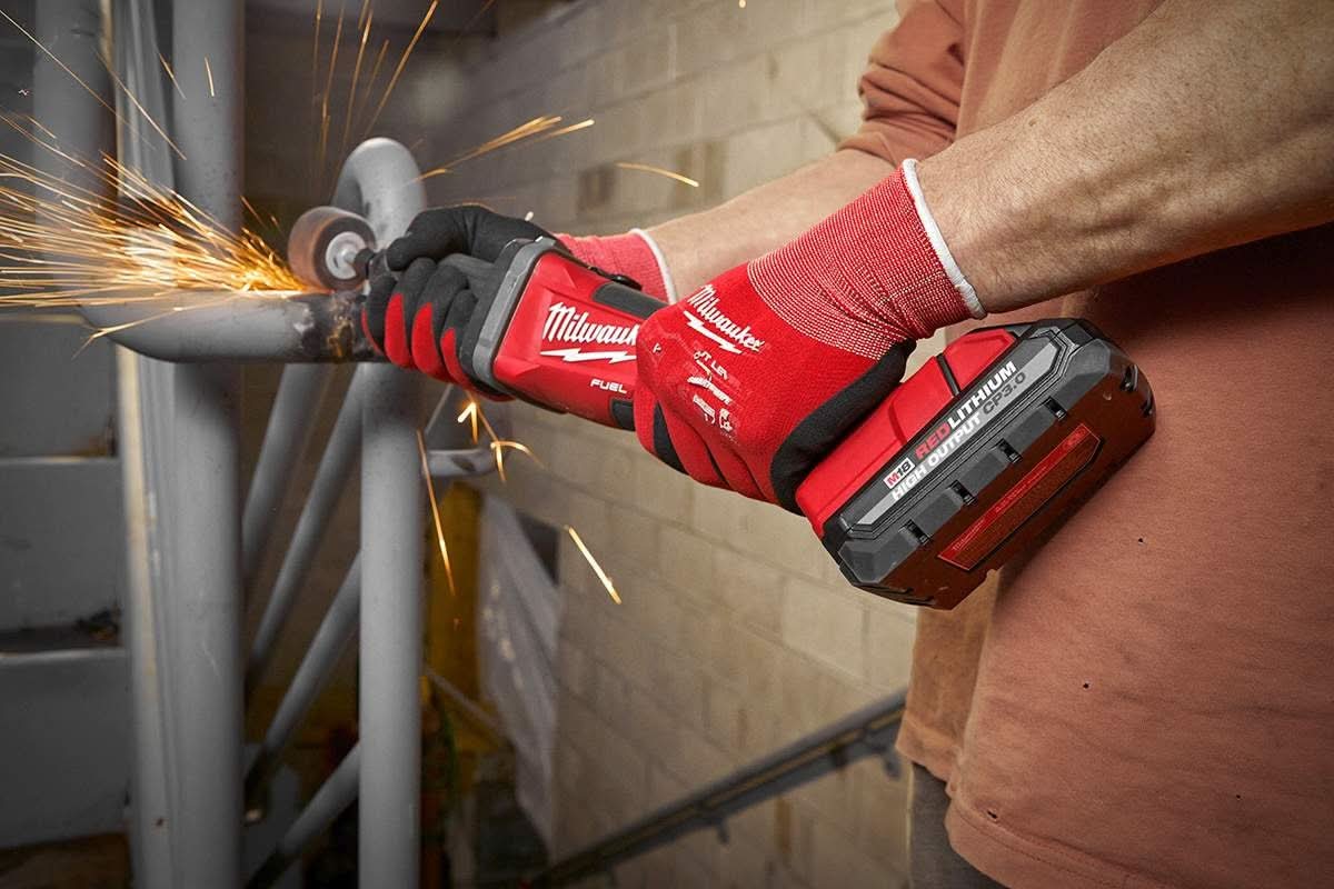 Milwaukee 48-11-1835 M18 REDLITHIUM HIGH OUTPUT CP 3.0Ah Battery (PROMO) - Image 3