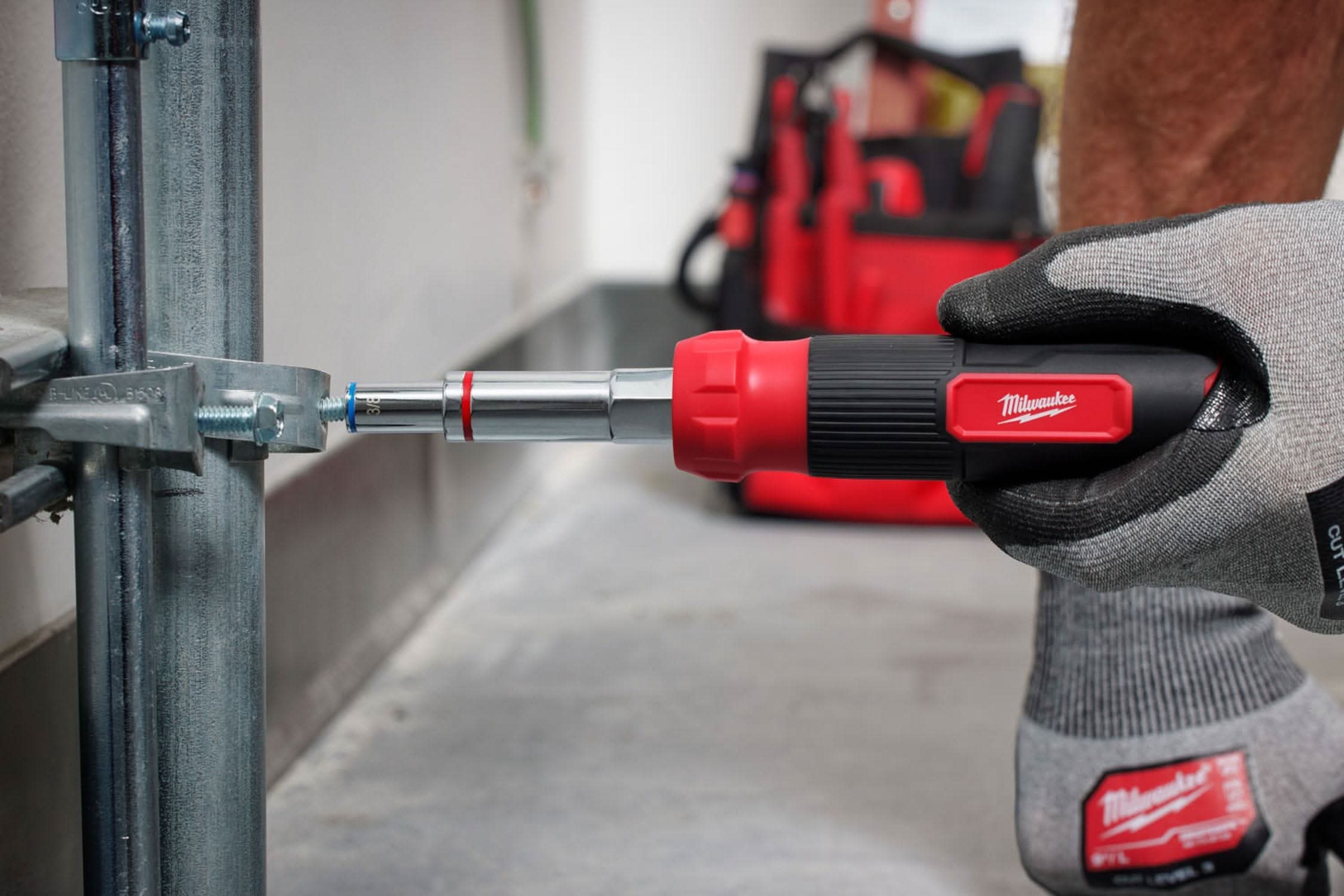 Milwaukee 48-22-2920 Multi-Nut Driver - Image 3
