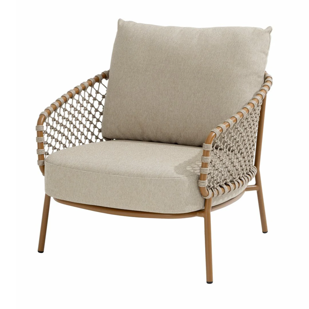 4 SEASONS OUTDOOR | MARTINIQUE LIVING CHAIR | ,801.00