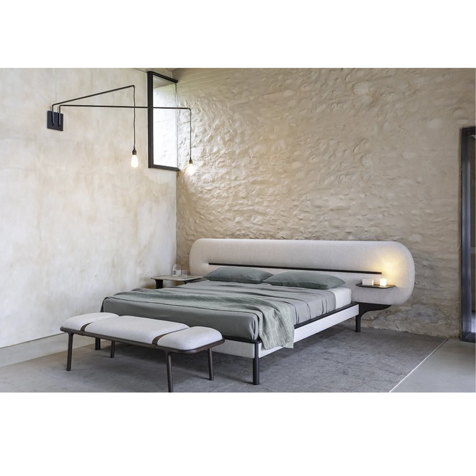 CARPANESE | LIPS BED - $15,825.00 - $17,700.00 - Image 3