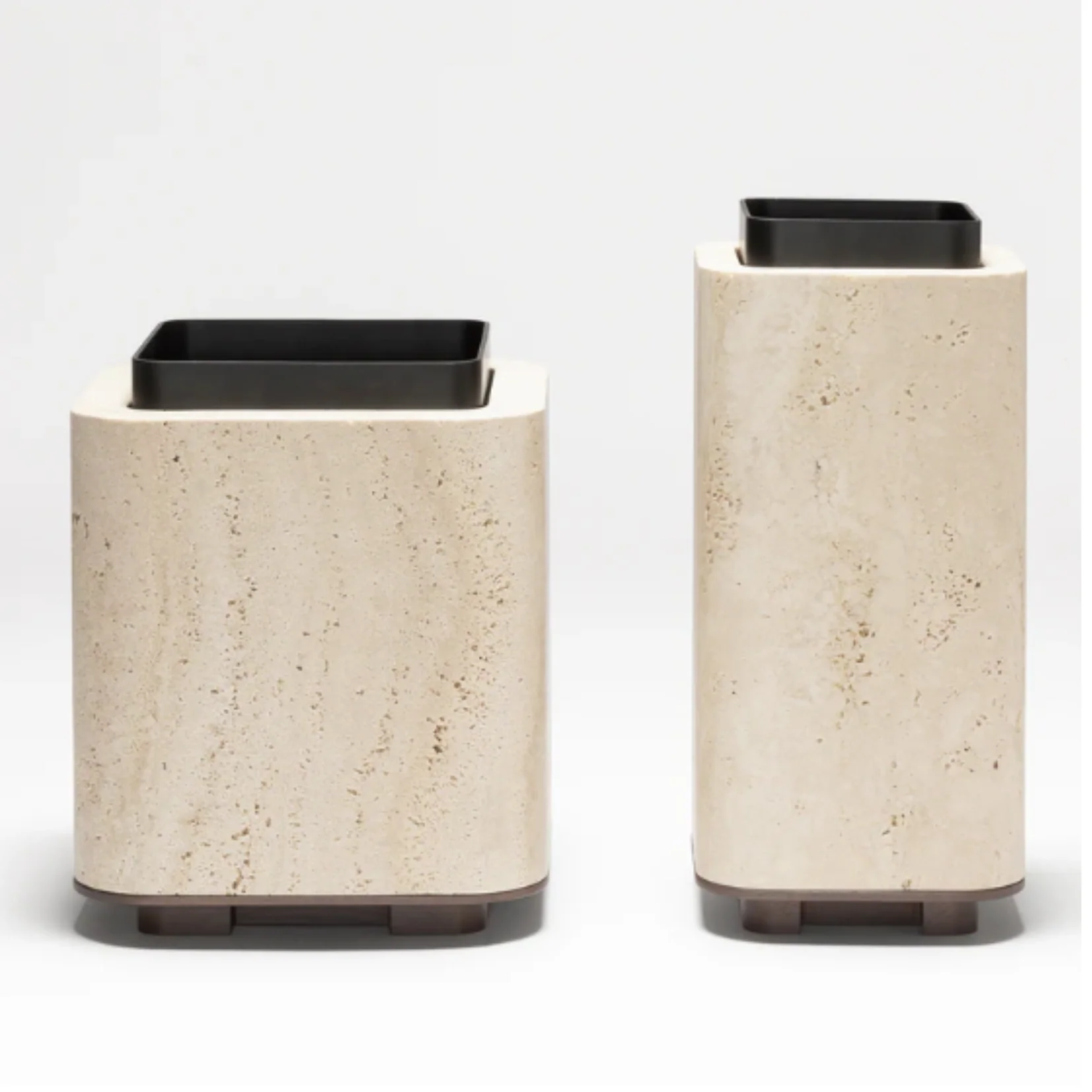 GIOBAGNARA | LLOYD VASE | $ 2,290.00 - $ 2,435.00 - Image 3