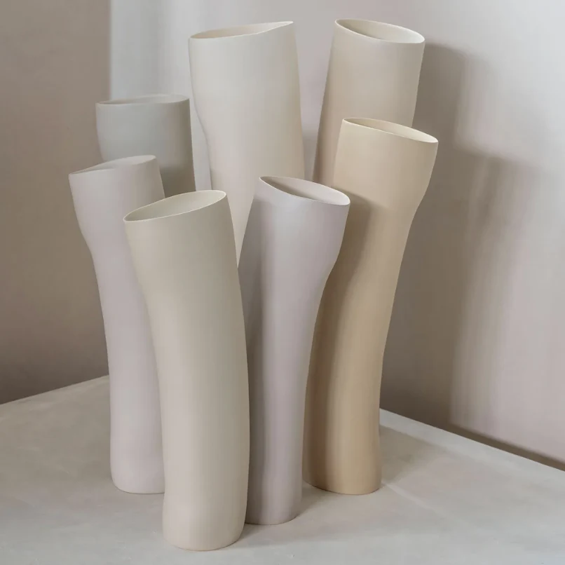 RINA MENARDI | WIND | 8.00 – 20.00