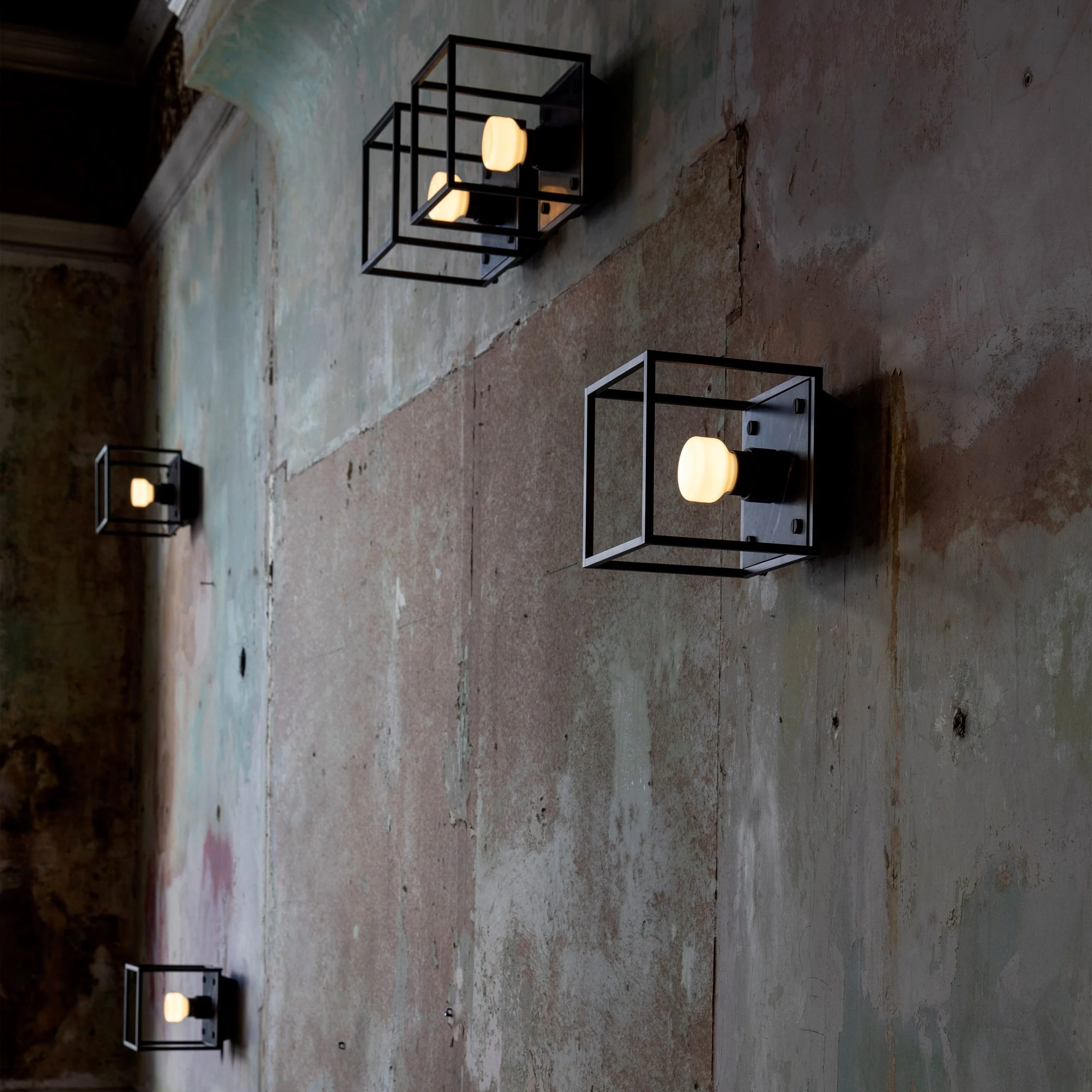 BUSTER AND PUNCH | SMALL CAGE LIGHT BLACK MARBLE - $595 - Image 3