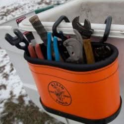 Klein Tools 5144B Canvas Bucket, 15 Interior Pocket Aerial Oval Bucket - Image 3