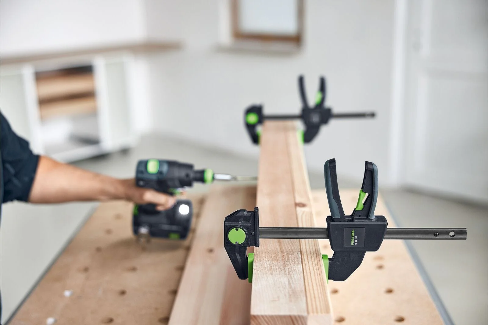 Festool 578623 FS-EZ 150/2 One-Handed Trigger Clamp 5-7/8-in. Capacity, 2-Pack - Image 2