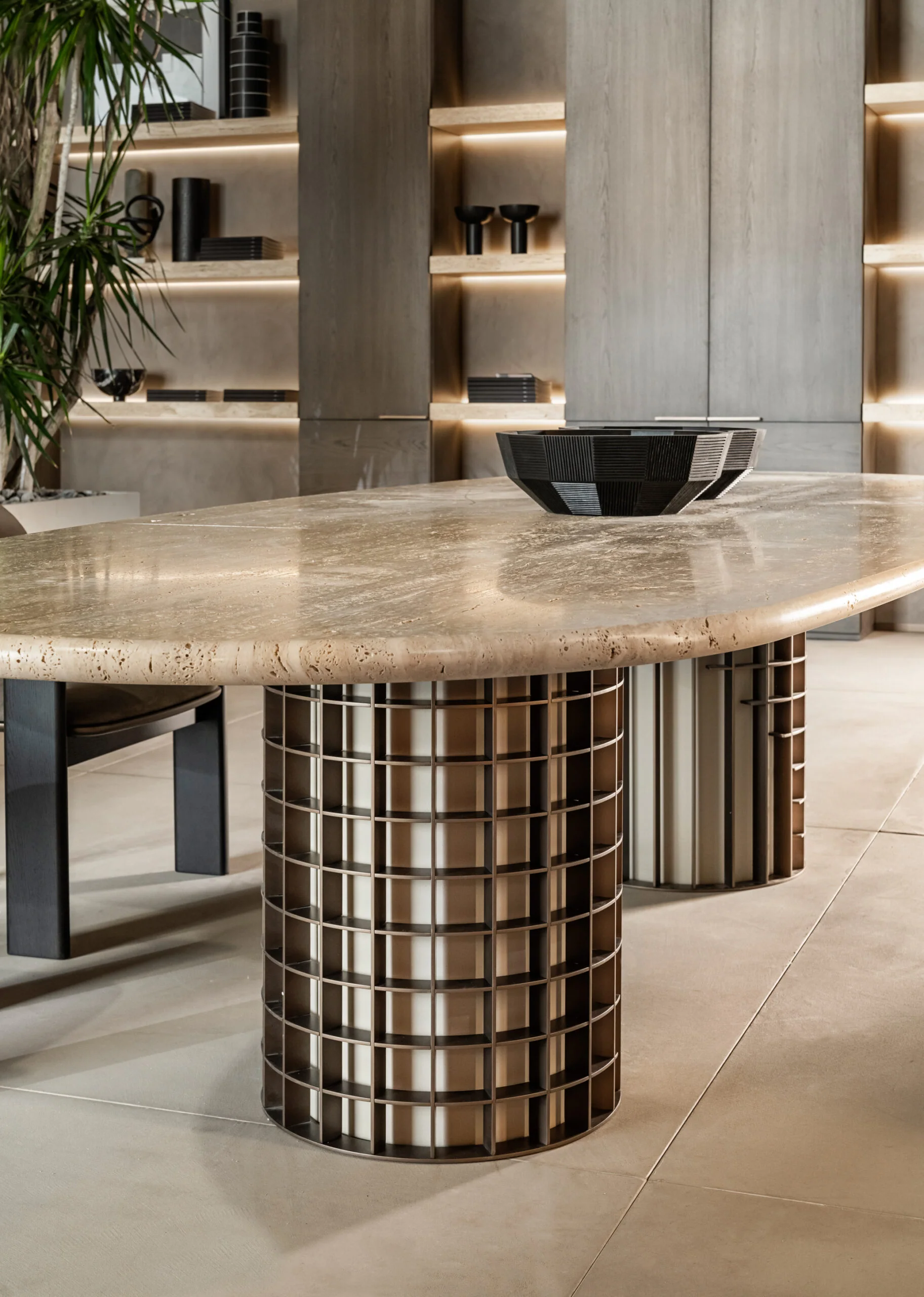 SHAKE | VOGUE TABLE | $61,180.00 - Image 2