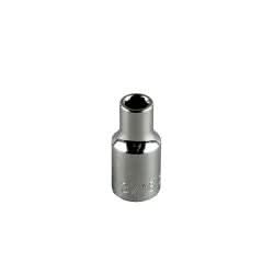 Klein Tools 65800 7/16-Inch Standard 12-Point Socket, 1/2-Inch Drive - Image 1