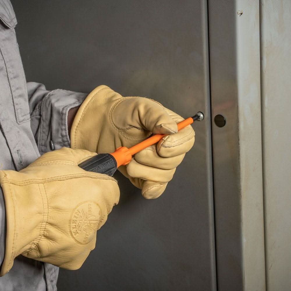 Klein Tools 6826INS Insulated Screwdriver, 1/4-Inch Cabinet Tip, 6-Inch Shank - Image 3