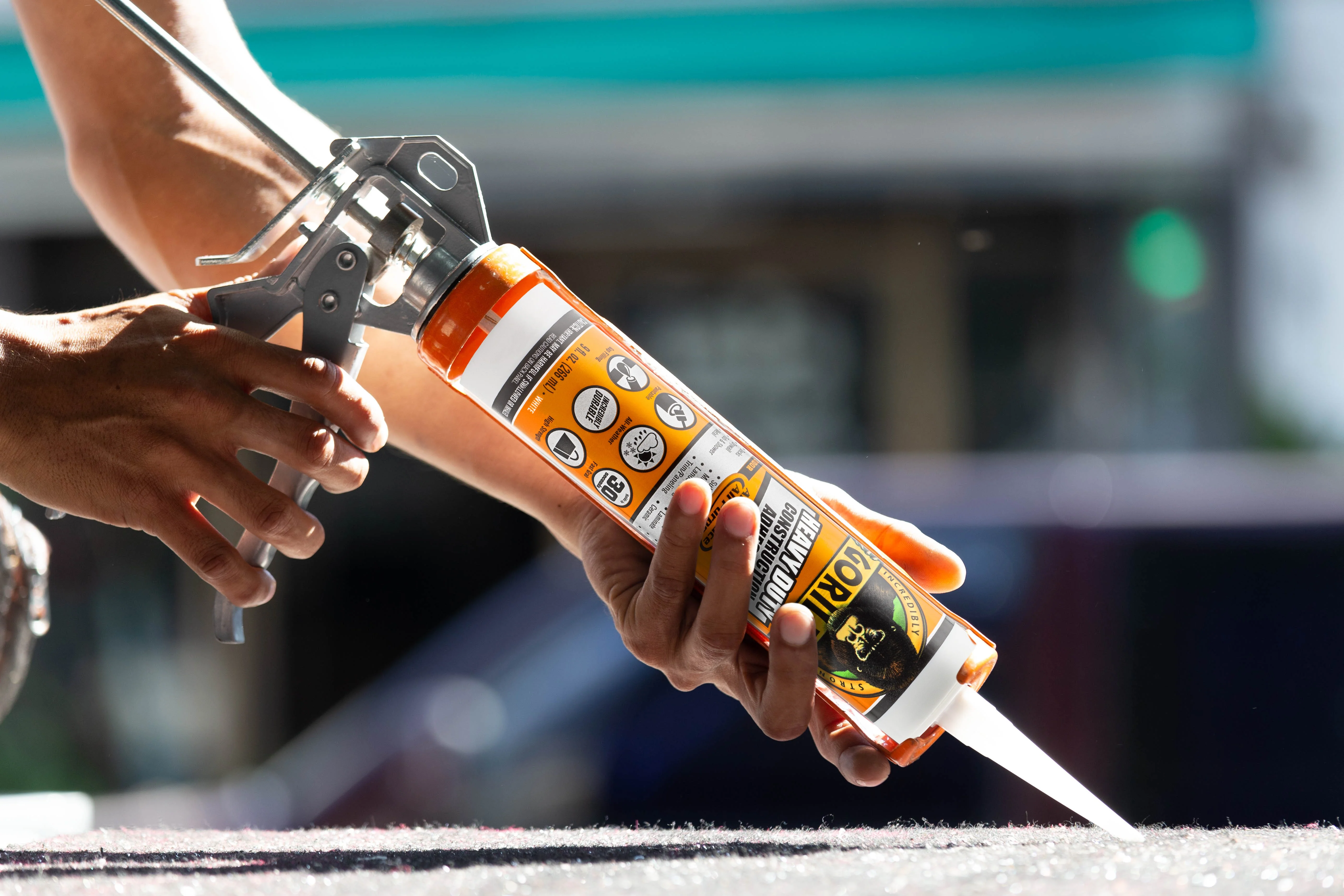 Gorilla Glue Heavy Duty Construction Adhesive, 2.5-oz. (8020002) - Image 2