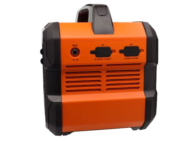 Generac 8025 GB1000 1600 Watt Portable Power Station - Image 3