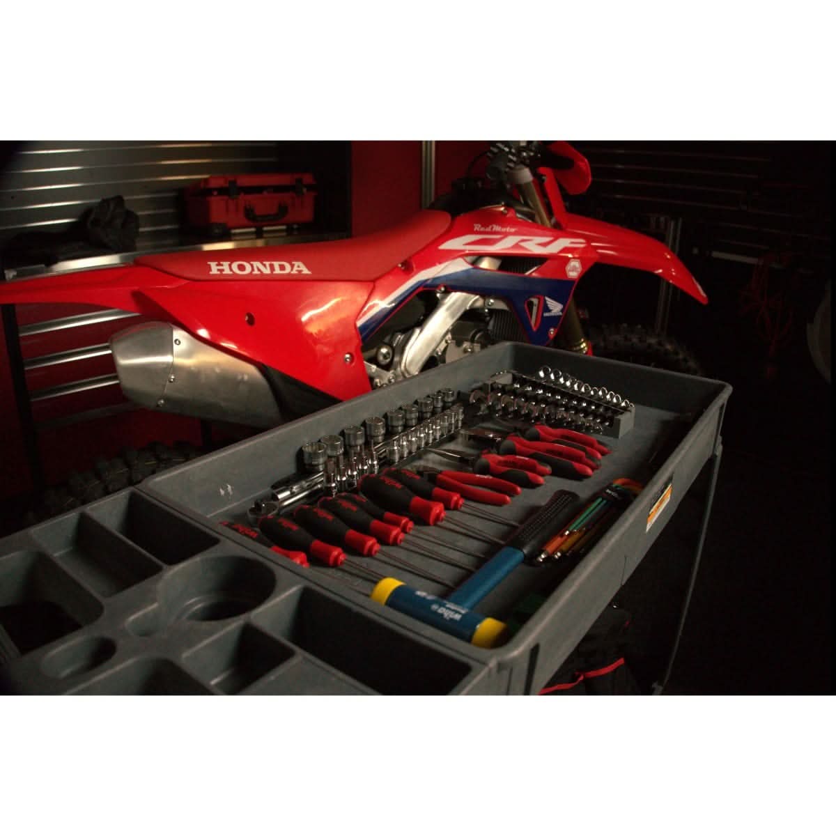Wiha 90615 76-Piece Motocross Mechanic Tool Kit - Image 2