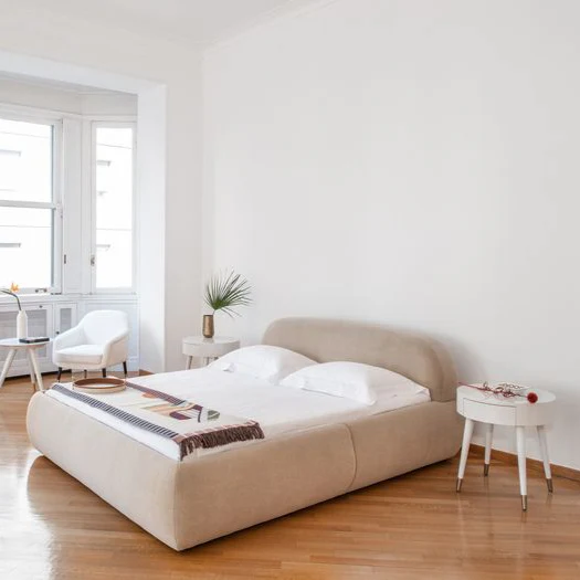 ACHILLE QUEEN BED - $17,655.85 - Image 1