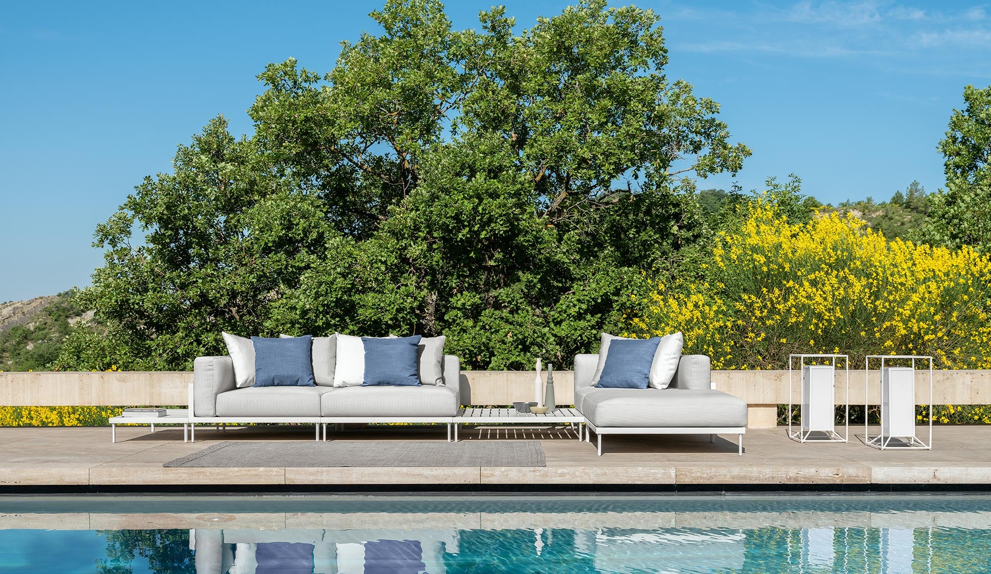 TALENTI | CLEOSOFT//ALU  3-SEATER SOFA - $13,345.00 - Image 3
