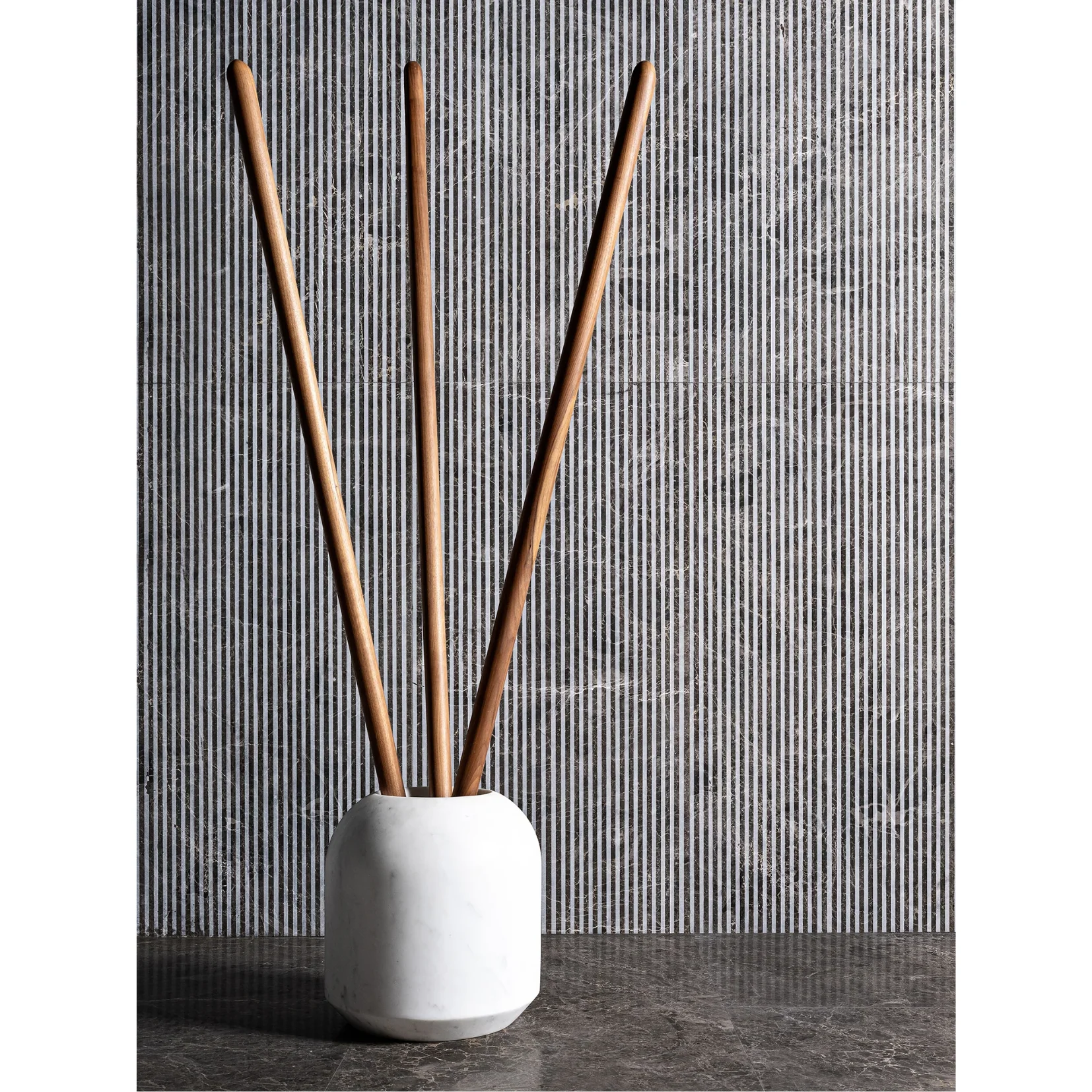 LUCE DI CARRARA | LUCINATO | $978.03 - $1,477.91 - Image 1