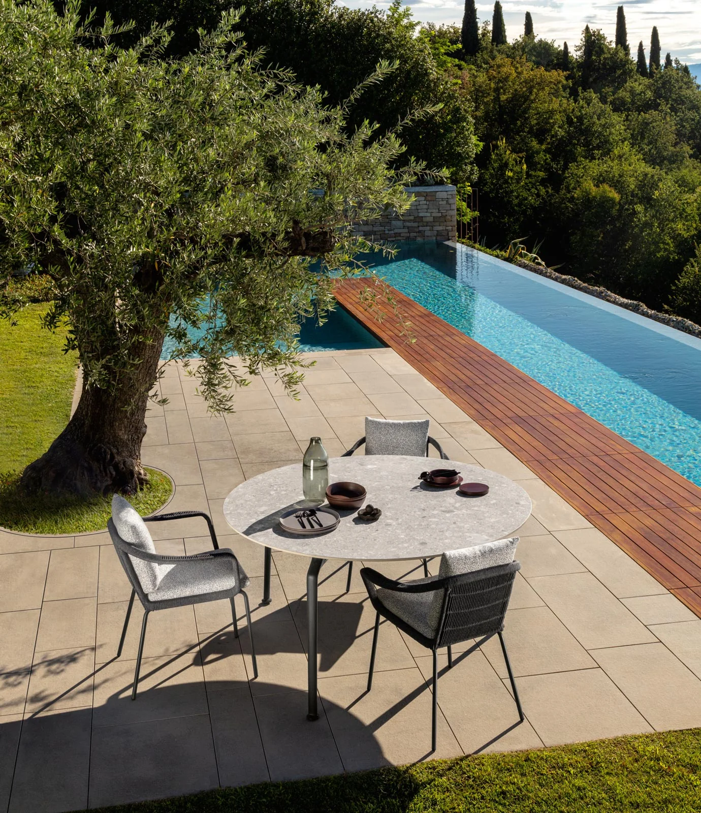 TALENTI | CRUISE//ALU  DINING TABLE - $6,612.49 - $7,494.59 - Image 3