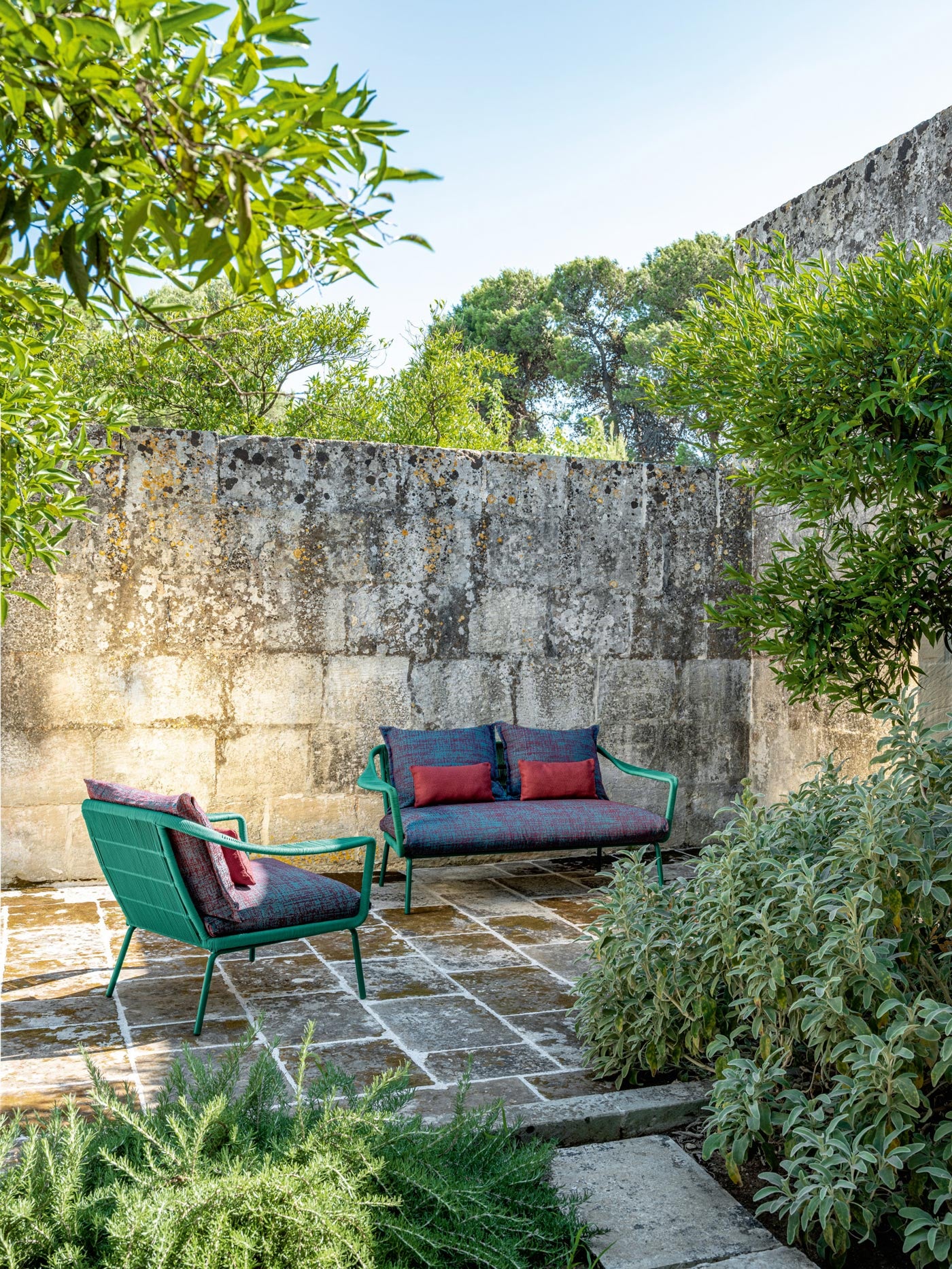 TALENTI | CRUISE//ALU  LOVESEAT - $6,385.98 - $7,102.55 - Image 2