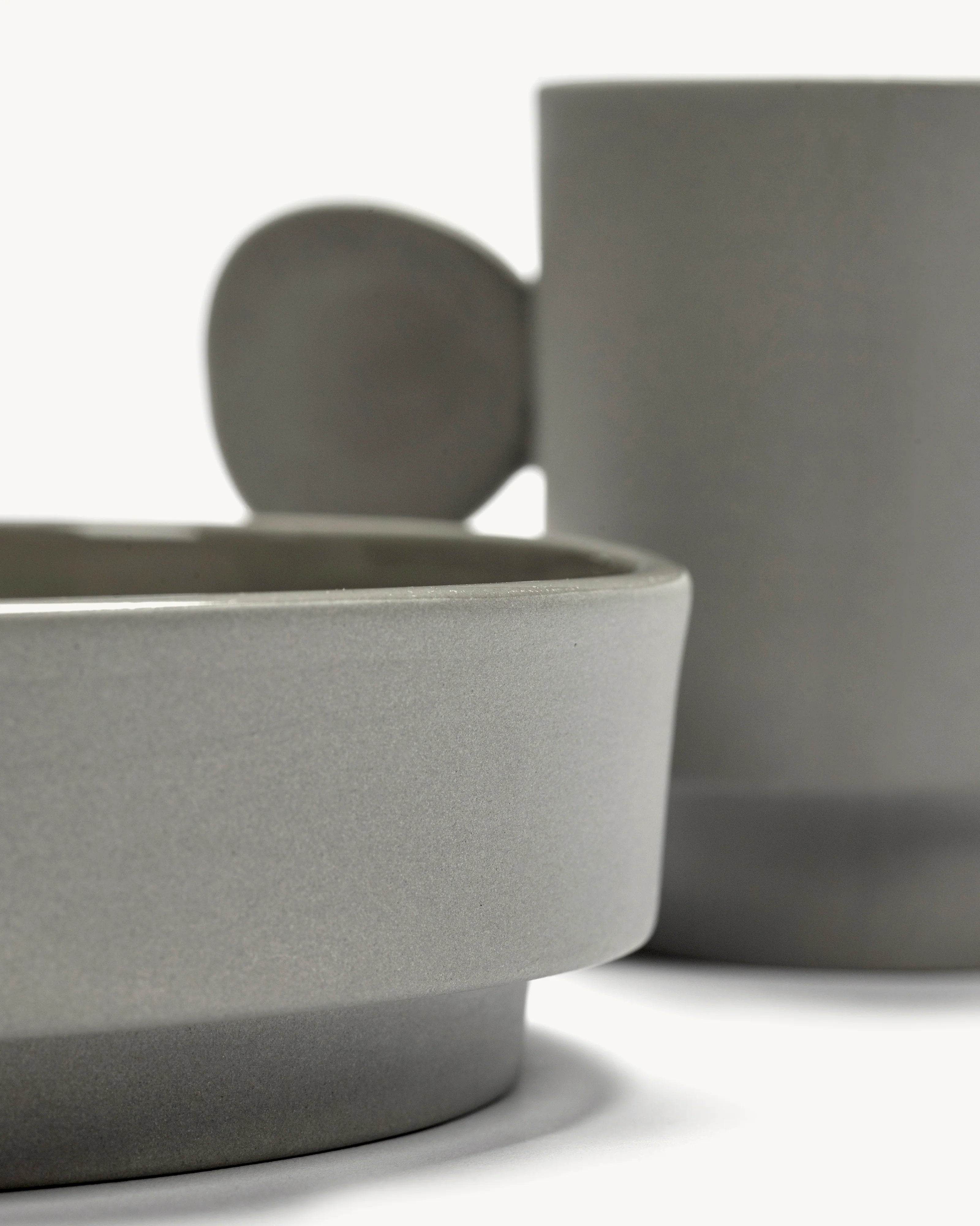VALERIE OBJECTS | INNER CIRCLE HIGH PLATE. LIGHT GREY BY MARTEEN BAAS | $69.00 - Image 3