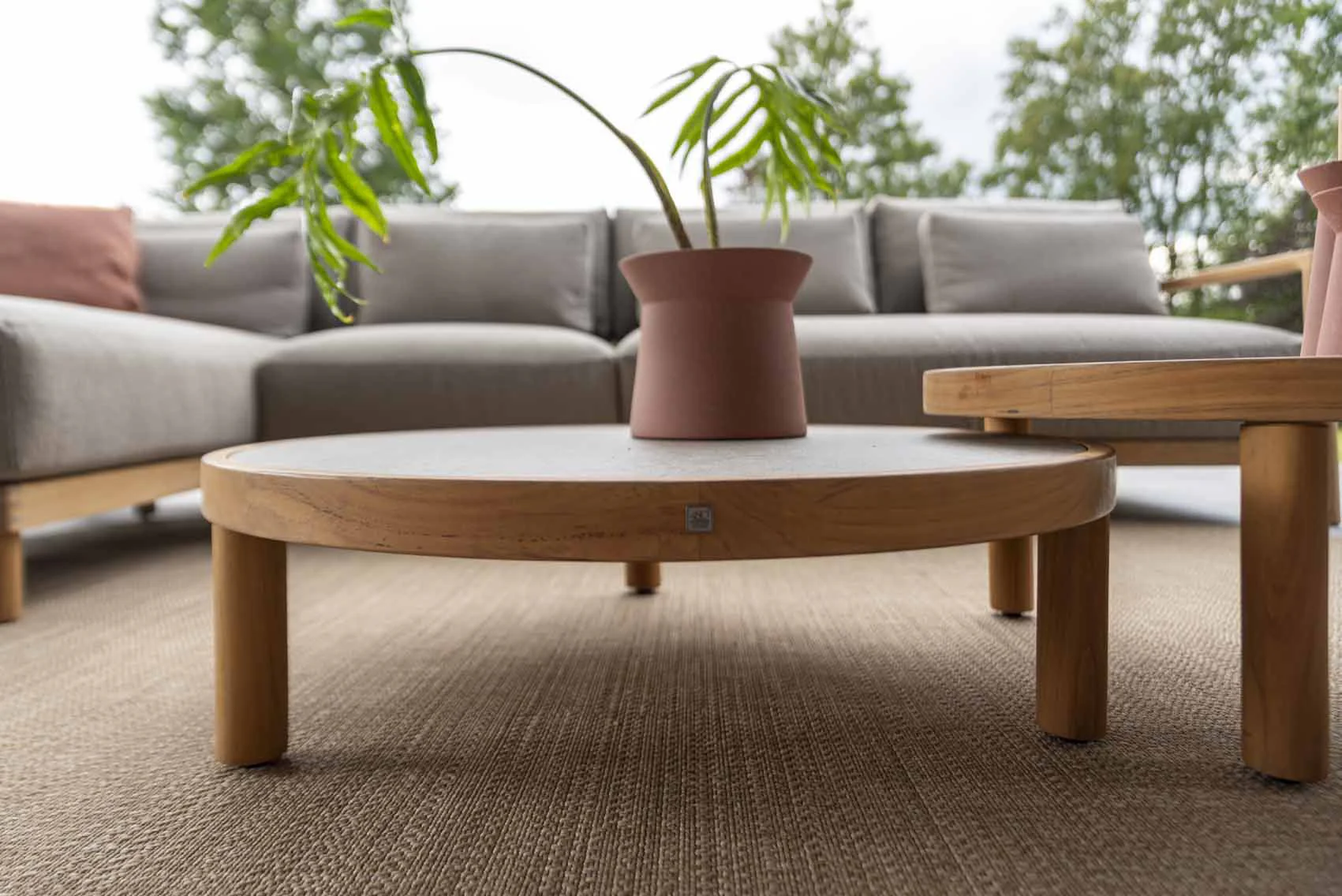 4 SEASONS OUTDOOR | FINN CERAMIC COFFEE TABLE 24.8" | $1,422.00 - Image 2