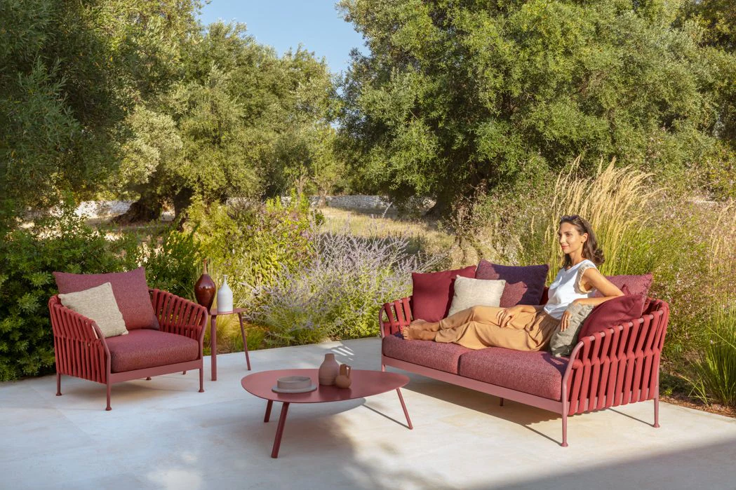 TALENTI | FRAME  2-SEATER SOFA - $11,325.00 - Image 2
