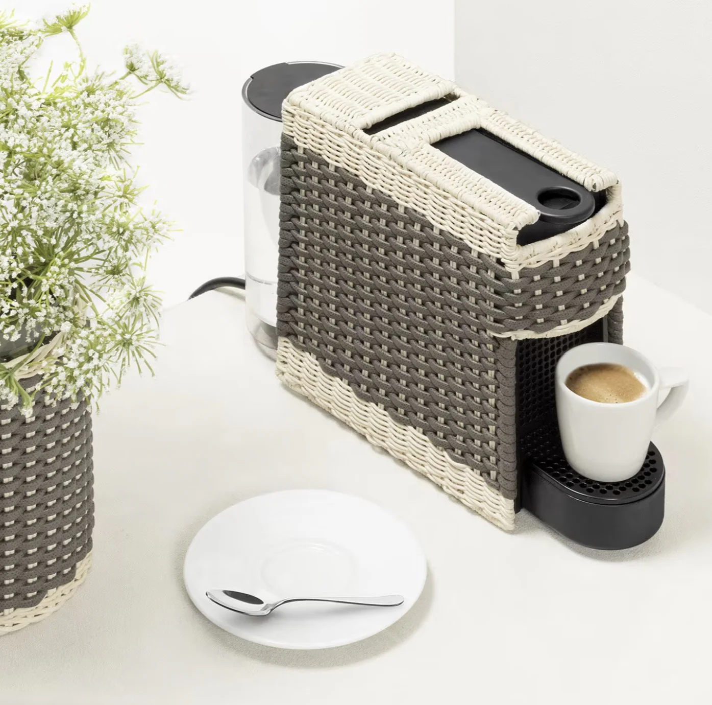 GIOBAGNARA | ESSENZA BROWN LEATHER & RATTAN COFFEE MACHINE WITH COVER | $1,240.00 - Image 1