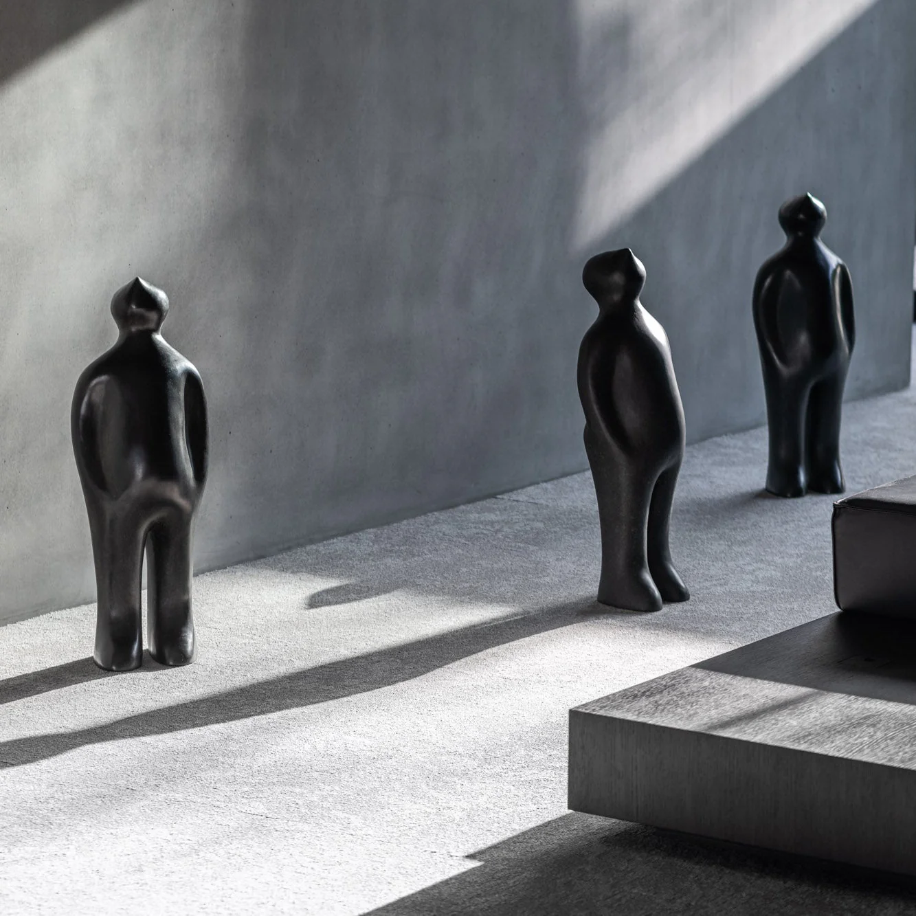 GARDECO | THE VISITOR BRONZE - GUIDO DELEU | $6,399.00 - $44,380.00 - Image 2