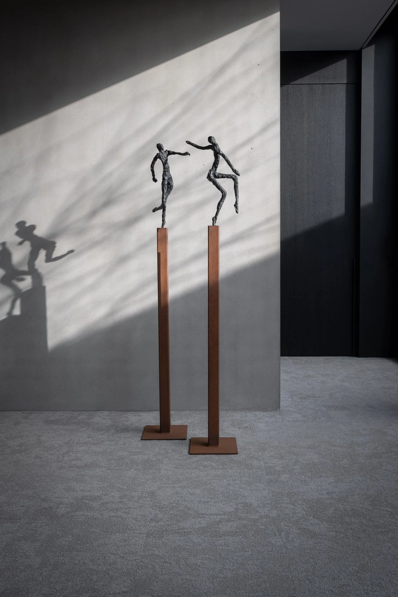 GARDECO | TO FOLLOW - TO GUIDE - ANN VRIELINCK | $3,542.00 - Image 2