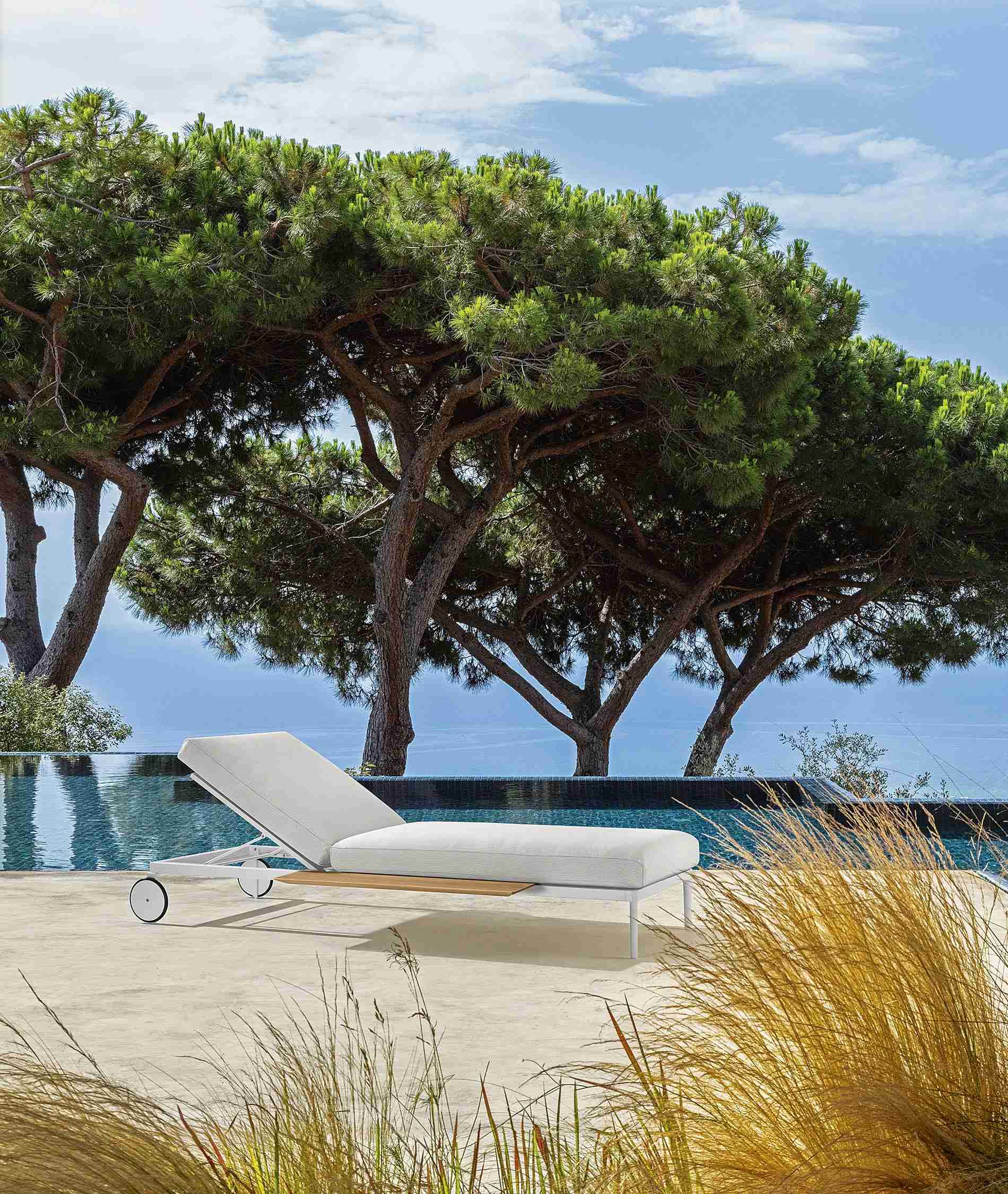 TALENTI | LEAF  SUNBED - $5,608.76 - Image 3